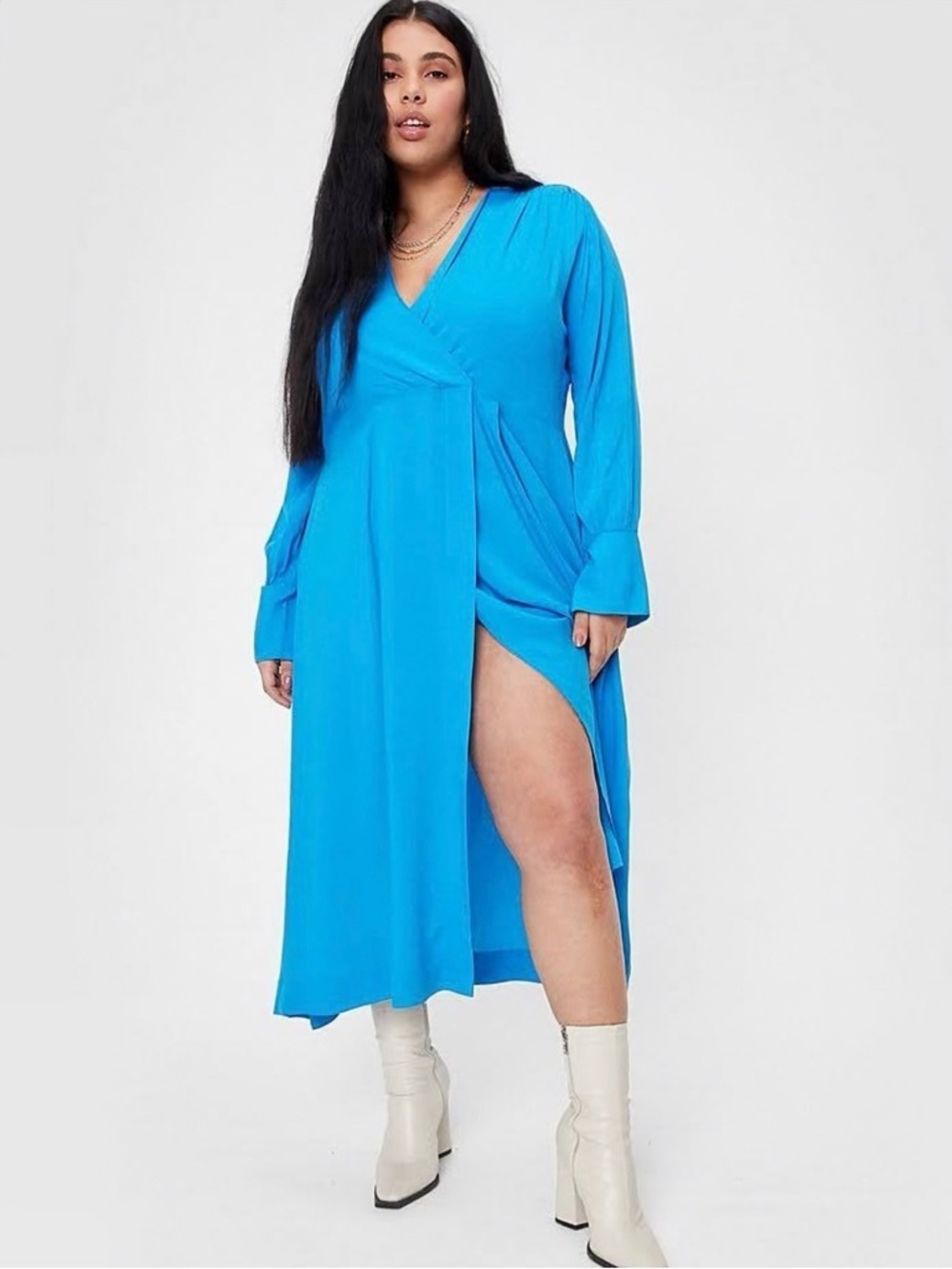 NWT Nasty Gal ‘Plus Size Plunge Oversized Midi Dress’ in Turquoise Blue Size 20